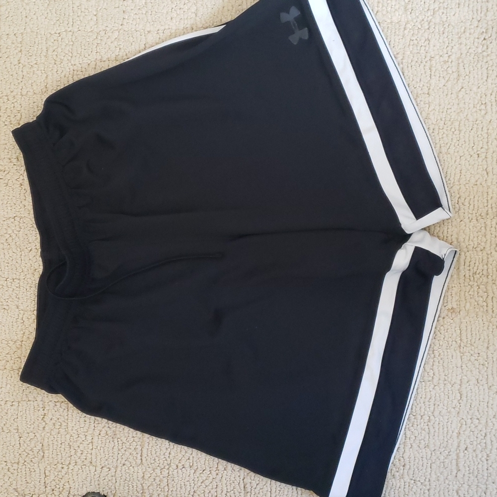 2 pair UA shorts